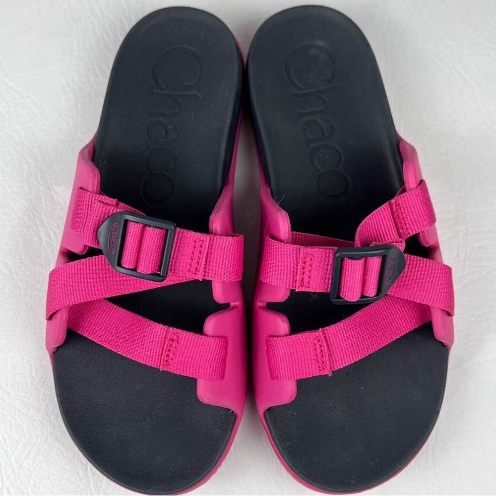 478 Suo Chaco CHILLOS  Fuchsia Slide Sandals with Black Soles kids 6